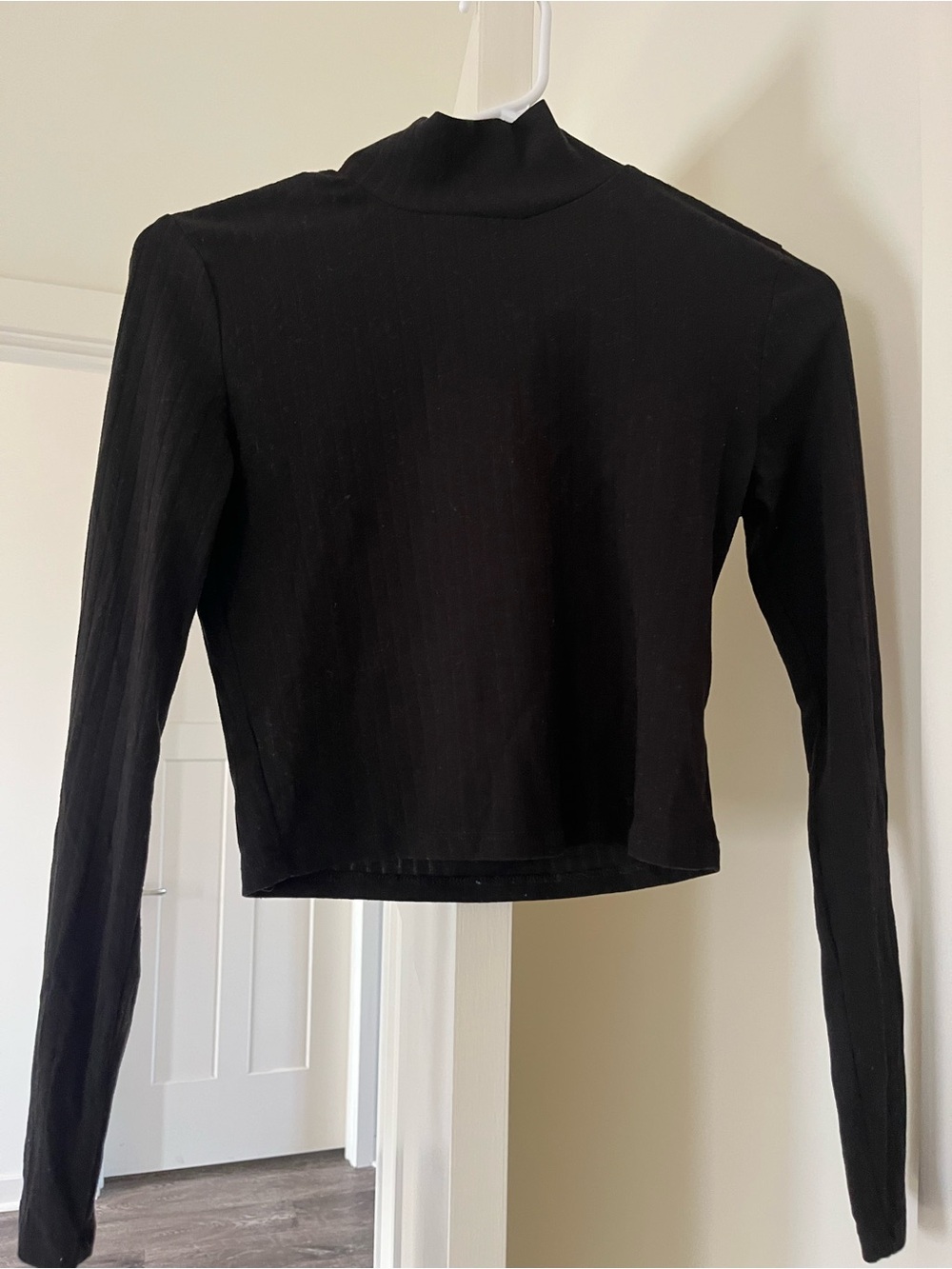 Basic black cropped mock neck